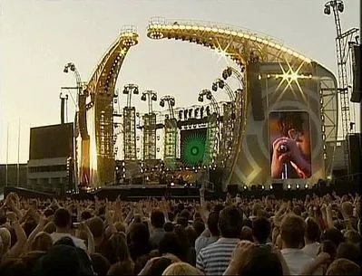 Outdoor concert stage on tour supported by Celtic Stage Crew